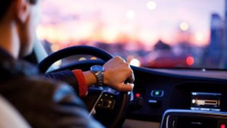 В Молдове для авто с украинской регистрацией вернули плату дорожного налога