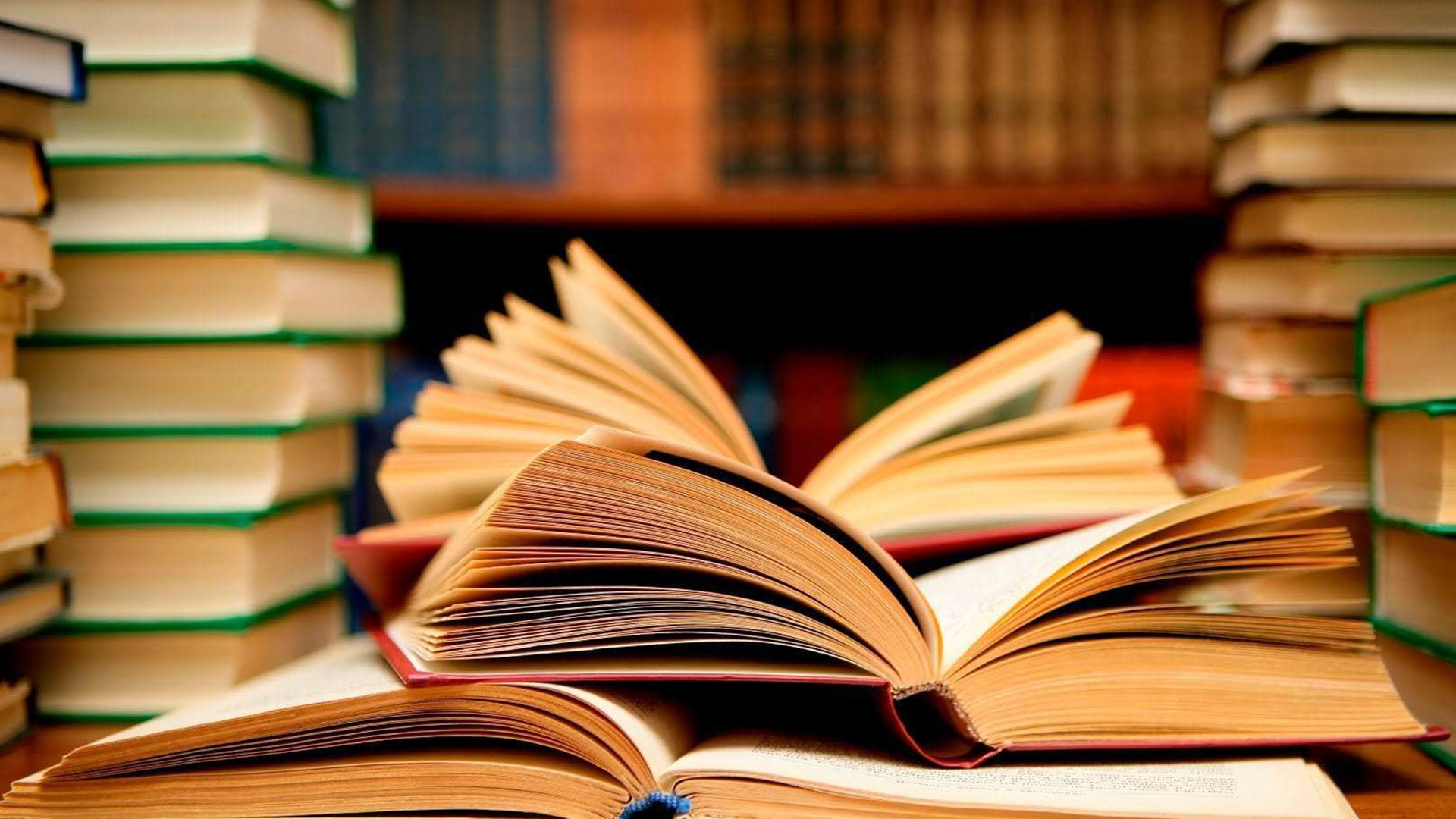 В Украине открыто продают книгу Гитлера «Майн Кампф» (ФОТО): читать на ...