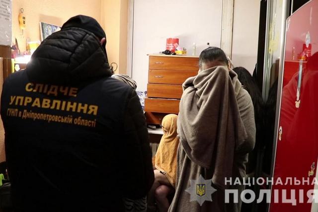 В Запорожской области полицейские раскрыли сутенерскую сеть (ВИДЕО)