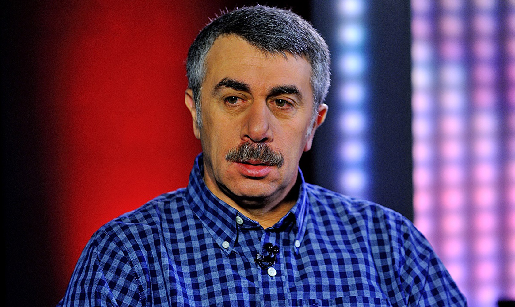 Комаровский рассказал лайфхак, как быстрее заснуть (ВИДЕО)