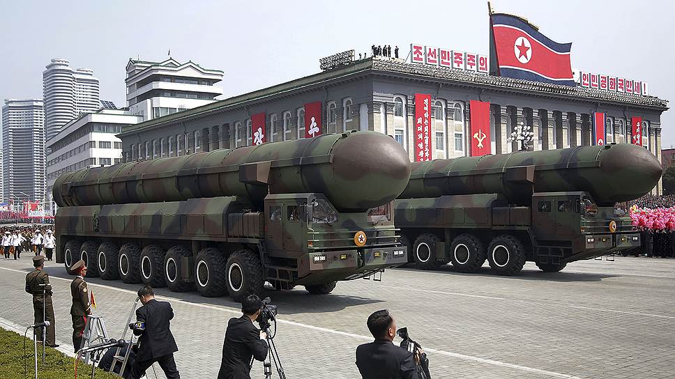 Северная Корея успешно произвела испытания двух баллистических ракет