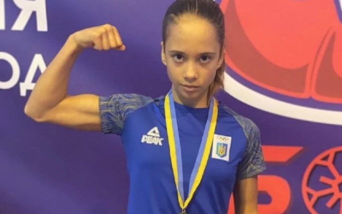 13-летняя украинская чемпионка взбудоражила сеть своей тренировкой (ВИДЕО)