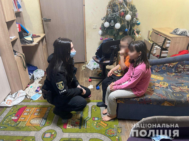 В Харькове мужчина избил жену на глазах у детей (ФОТО)