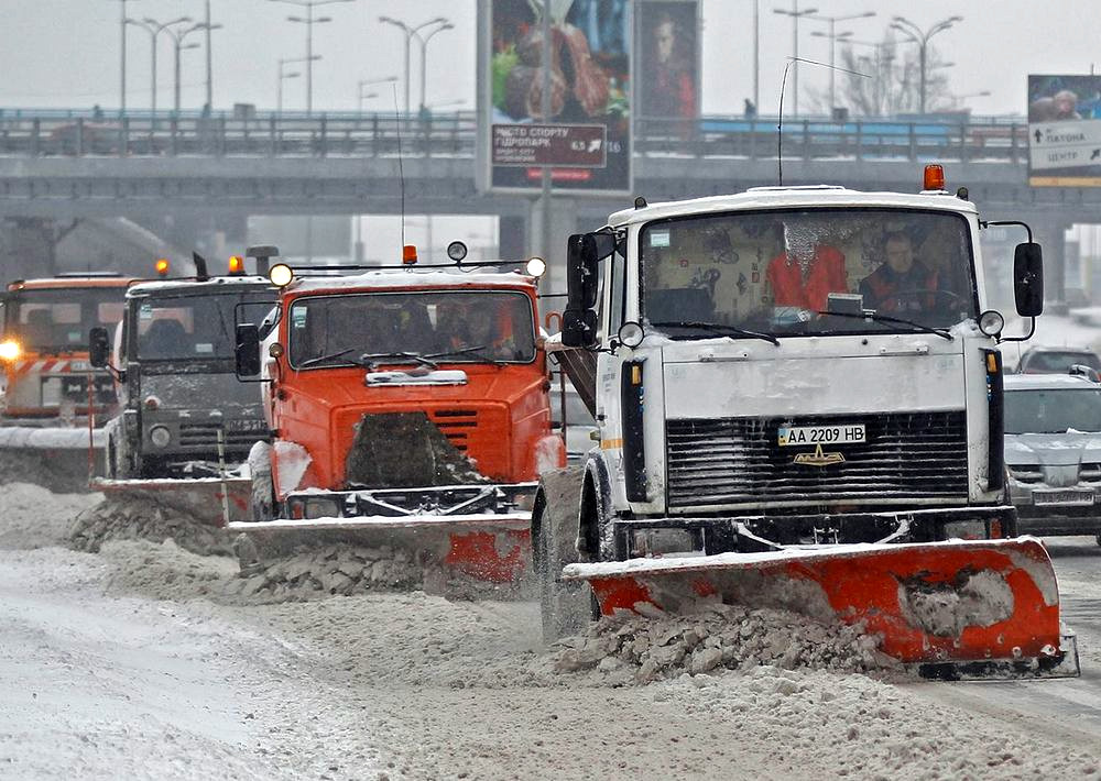 Эксперт рассказал о загруженности коммунального транспорта в период снегопадов