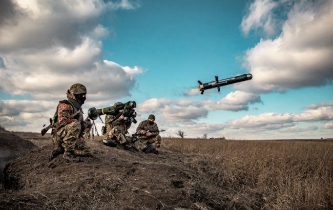 «Госдеп разрешил»: страны Прибалтики заявили о поддержке Украины американским оружием