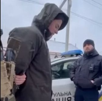 Стрельба в Днепре: подозреваемого Артема Рябчука доставили в суд (ВИДЕО)