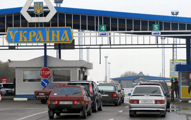 На западной границе Украины растет пассажиропоток &#8212; МВД