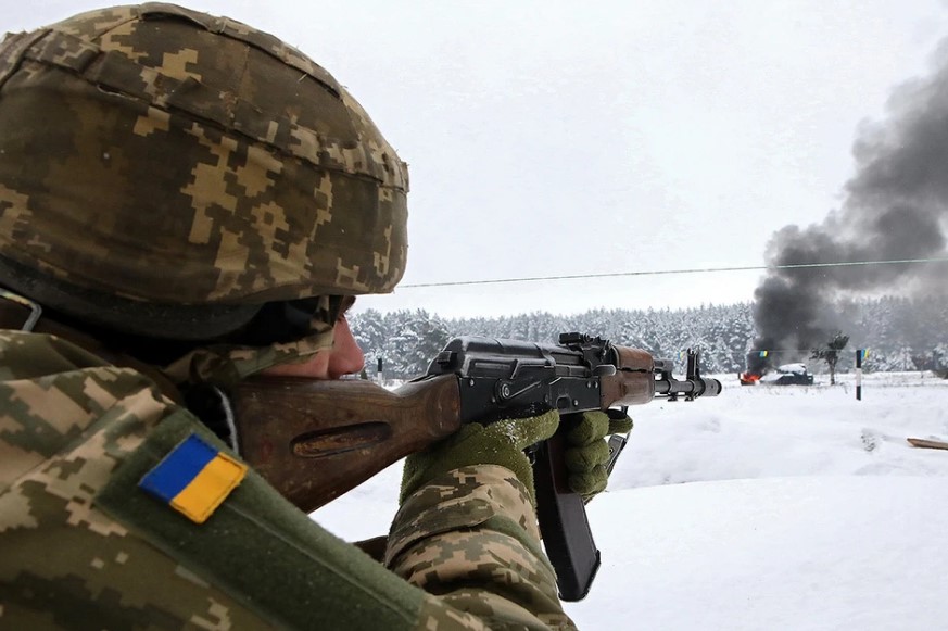 Обострение на Донбассе — это попытка вынудить Украину выполнять «минские соглашения» &#8212; эксперт