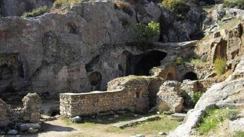 Польский дипломат случайно обнаружил руины древнего города в Турции (ФОТО)