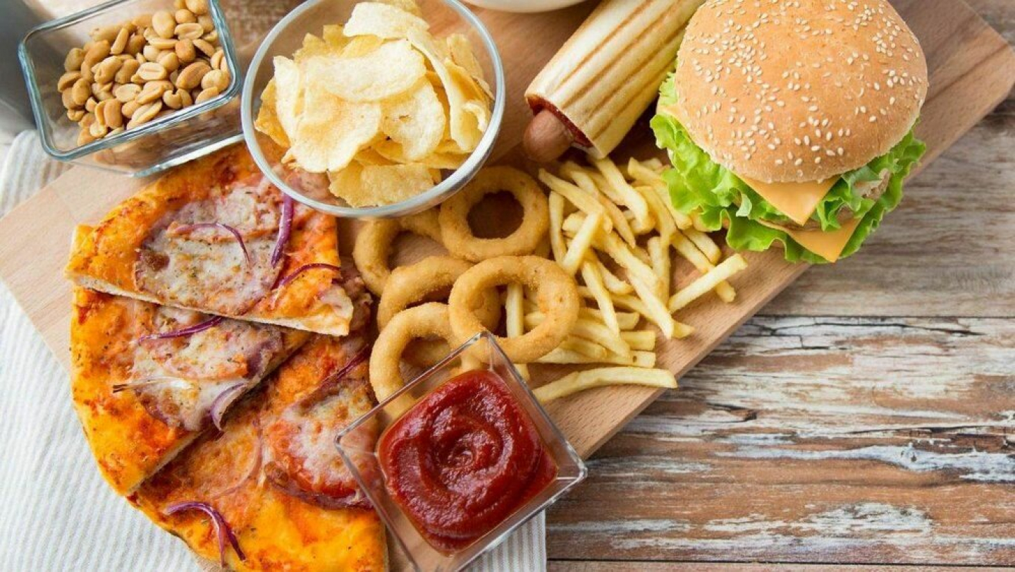 Эксперты объяснили опасность употребления продуктов с содержанием трансжиров
