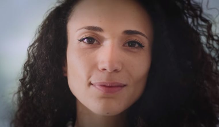 «Я нереальна»: Разработана программа, которая умеет флиртовать женским голосом (ВИДЕО)