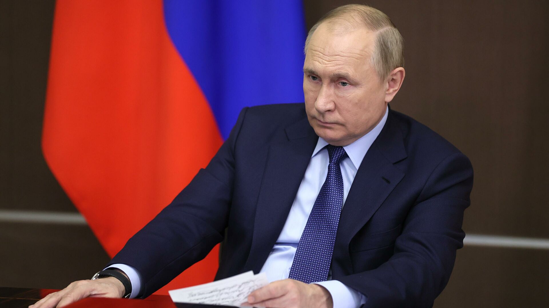 Путин призвал МИД РФ добиваться гарантий безопасности от США и НАТО