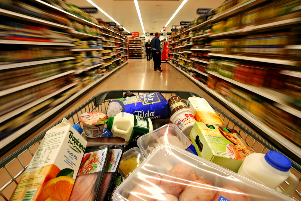 В Украине в ближайшие месяцы ускорится инфляция, подорожают продукты и услуги &#8212; глава НБУ
