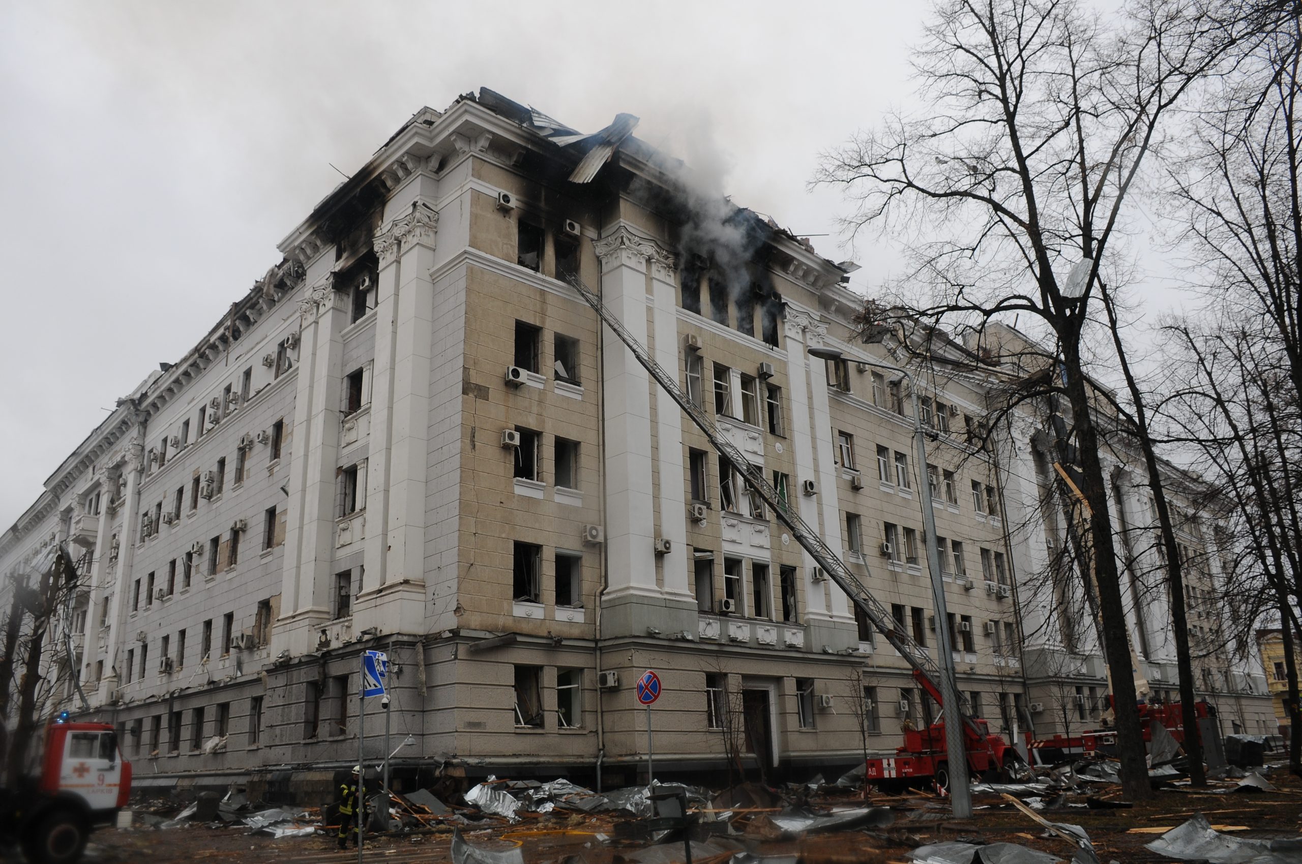 В Харькове крылатая ракета попала в здание горсовета