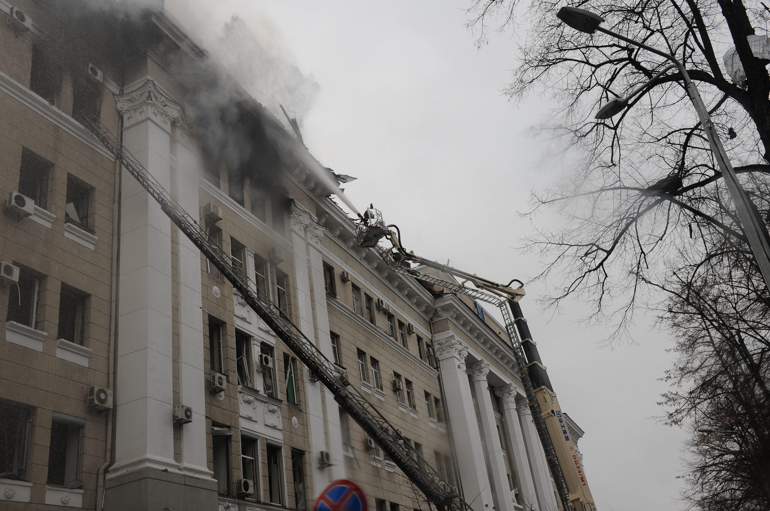 В Харькове крылатая ракета попала в здание горсовета