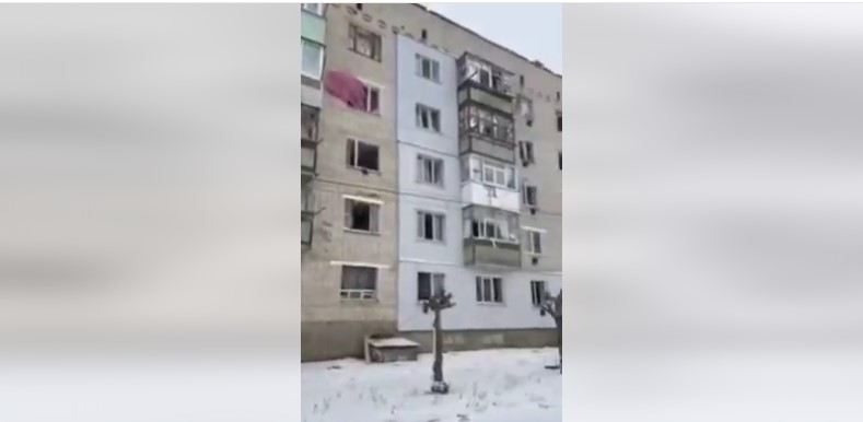 Авиация РФ уничтожила АЗС в Сумской области: задело жилой дом (ВИДЕО)