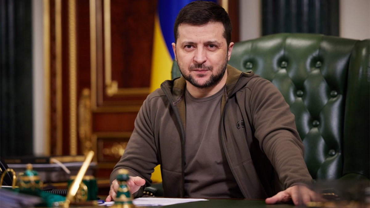 Появился фейк с Зеленским, предлагающим &#171;сложить оружие&#187;: Президент уже отреагировал