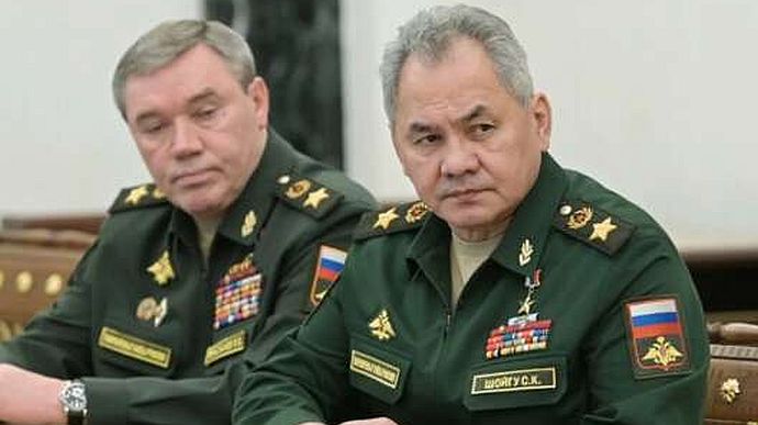 Шойгу и Герасимов месяц не выходили на связь с Пентагоном &#8212; СМИ