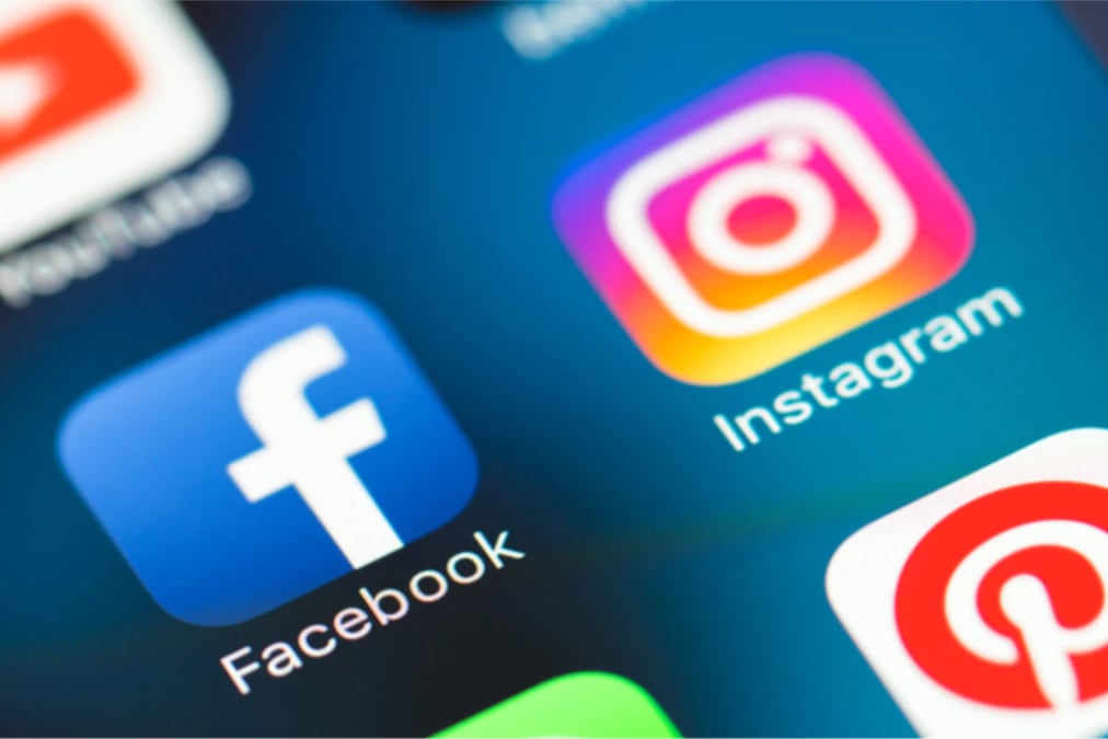 Россия запретила Facebook и Instagram за экстремизм