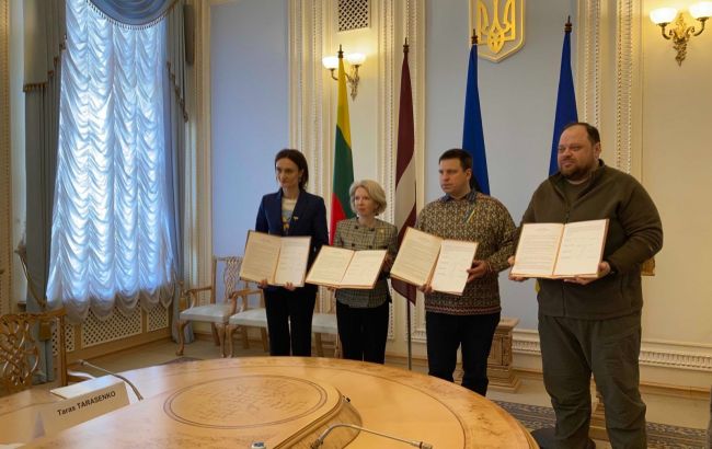 Спикеры парламентов стран Балтии подписали декларацию о вступлении Украины в ЕС