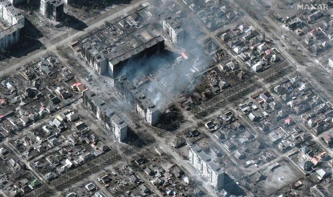 Горящие дома, разрушенные заводы: от Мариуполя почти ничего не осталось, появились новые снимки (ФОТО)