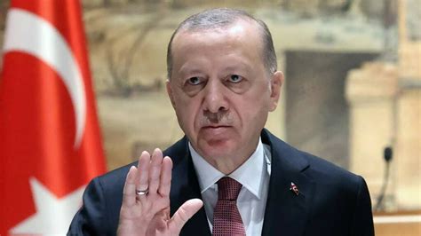 &#171;Пусть не утомляются&#187; &#8212; реакция Эрдогана на отмену визита делегаций Швеции и Финляндии в Турцию
