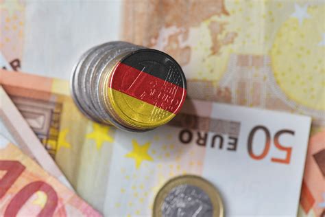 Жителей Германии война в Украине беспокоит меньше, чем инфляция и рост цен