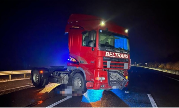 Смертельное ДТП на трассе Киев-Одесса с грузовиком DAF: женщина погибла под его колесами
