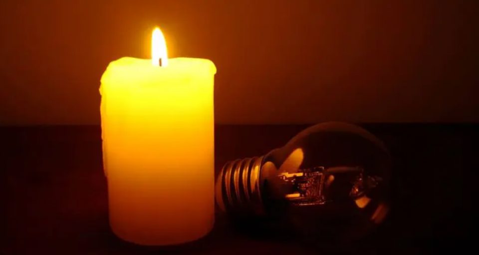 В каждой области Украины без света остаются до 400 тысяч потребителей &#8212; Кабмин