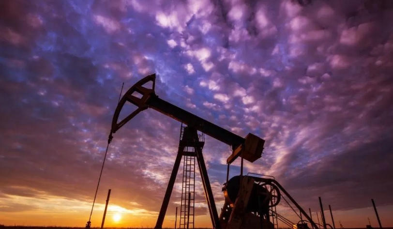 Цены на нефть растут из-за ударов по энергетической инфраструктуре в России и Украине