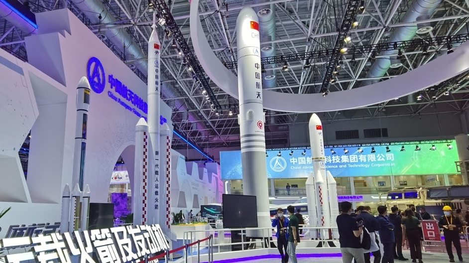 Китай показал новую космическую ракету для полета на Луну