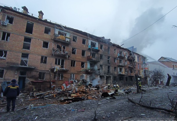 В Вышгороде разбиты дома, один человек погиб, пострадали мирные жители: последствия ракетной атаки РФ