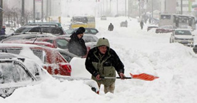 Вечером в Киеве ухудшится погода из-за сильного снегопада, утром будет гололед
