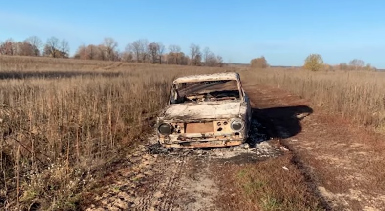 Хотел скрыть преступление: Под Киевом водитель сбил велосипедиста и сжег автомобиль
