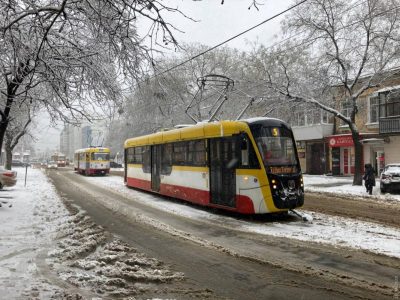 В Одессе на маршруты вышел электротранспорт, но через час остановился из-за экономии электричества
