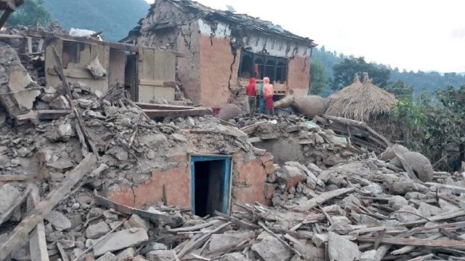В Непале &#8212; мощное землетрясение: погибли дети и взрослые