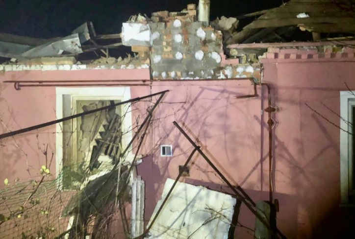 Ночью из артиллерии обстреляли Днепропетровщину: четверо раненых, повреждены 11-этажки и ЛЭП
