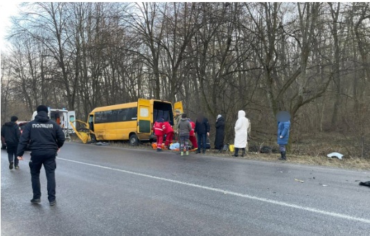 В ДТП в Винницкой области с автобусом погибли два человека, 8 человек были травмированы 