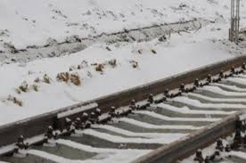 Из-за снегопадов в Украине задерживается ряд поездов
