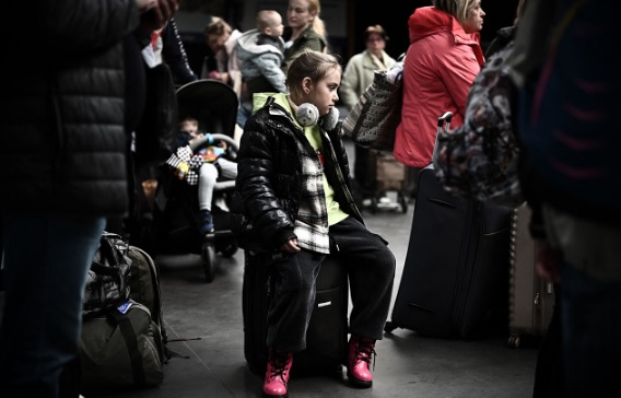 Бесплатные рейсы в Европу для украинских беженцев: как попасть на самолет