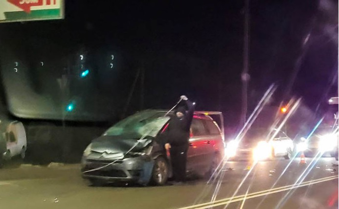 В Павлограде на неосвещенной дороге столкнулись 2 авто и машина сбила насмерть пешехода