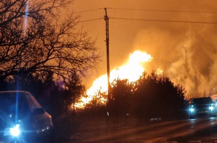 В Литве произошел пожар на газопроводе: очевидцы видели столб огня высотой 50 метров