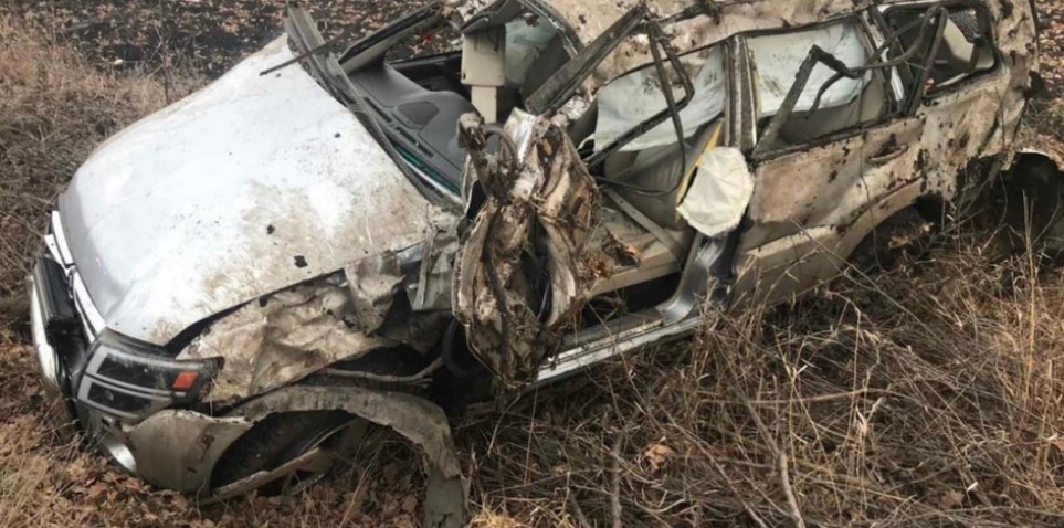 Автомобиль с девушкой за рулем в Черкасской области вынесло в кювет: 2 пострадавших