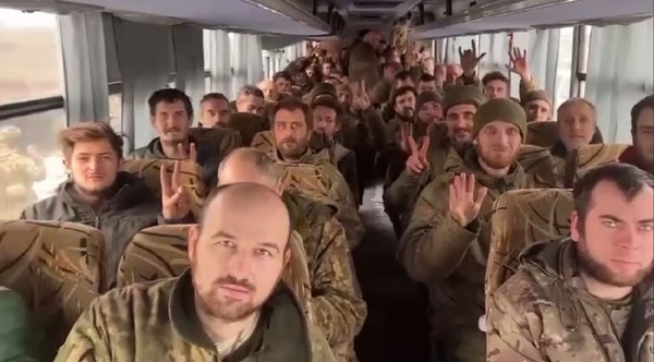 Осуществлен новый обмен пленными: домой вернулись 116 украинских военных