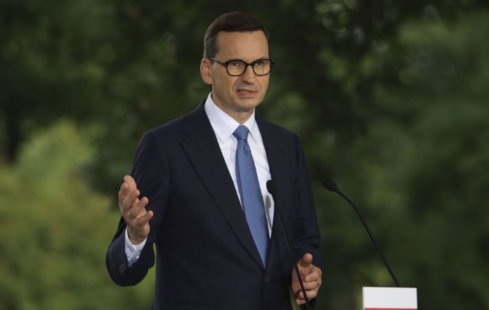 Польша будет требовать от ЕС отмены транспортного безвиза для Украины &#8212; премьер