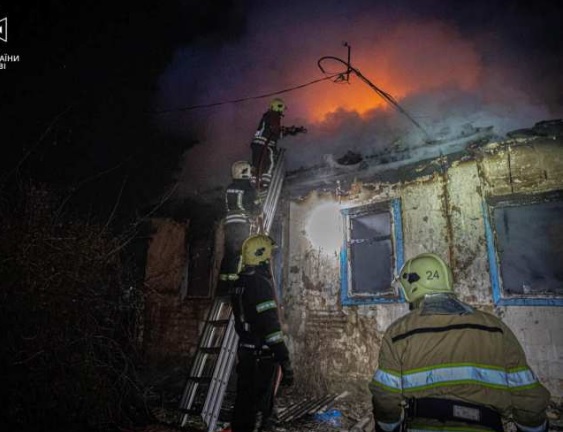 В нежилом доме в Киеве произошел пожар