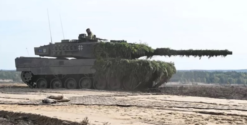 Германия не будет строить в Польше центр для ремонта переданных Украине танков Leopard &#8212; Handelsblatt