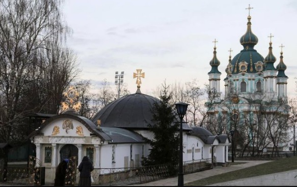 Суд обязал демонтировать незаконно построенный храм УПЦ МП в Киеве