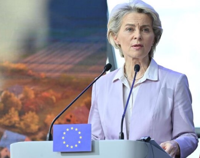 Главе Еврокомиссии предложили возглавить НАТО в октябре