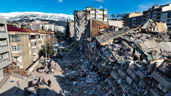 Землетрясение на границе Турции и Сирии: количество пострадавших превысило 500 человек